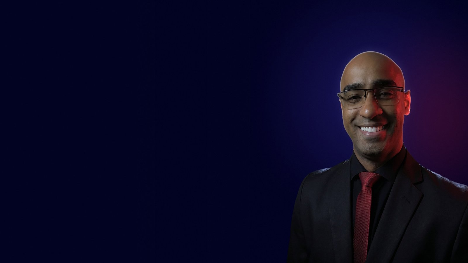 Professor Vinicius Luiz